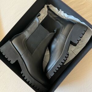 Freda Salvador Brooke boot